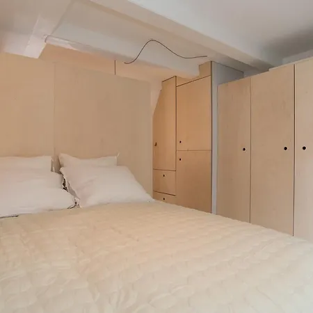 Jordaan Apartmán *
